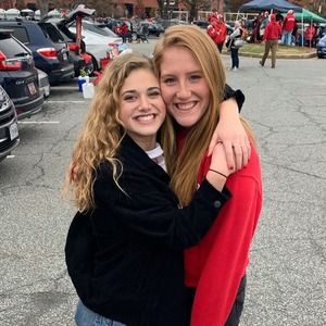 Meet your Posher, Elaina